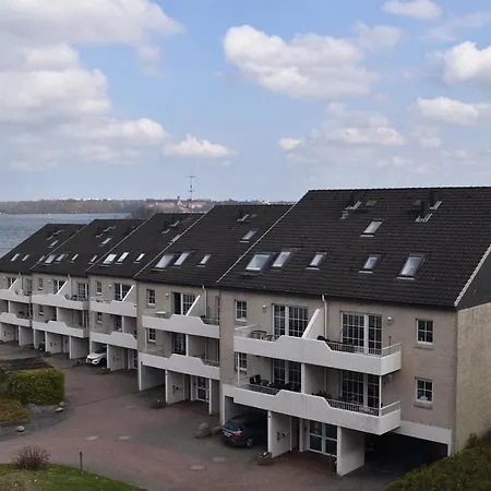 Апартаменты Fewo1846 Strandresidenz Wassersleben - Kleine Meerjungfrau - Komfortables Studioapartment Im Dachgeschoss *