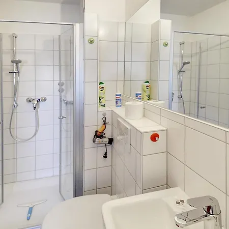 Fewo1846 Strandresidenz Wassersleben - Kleine Meerjungfrau - Komfortables Studioapartment Im Dachgeschoss Apartmán *