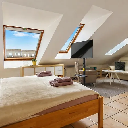 Fewo1846 Strandresidenz Wassersleben - Kleine Meerjungfrau - Komfortables Studioapartment Im Dachgeschoss